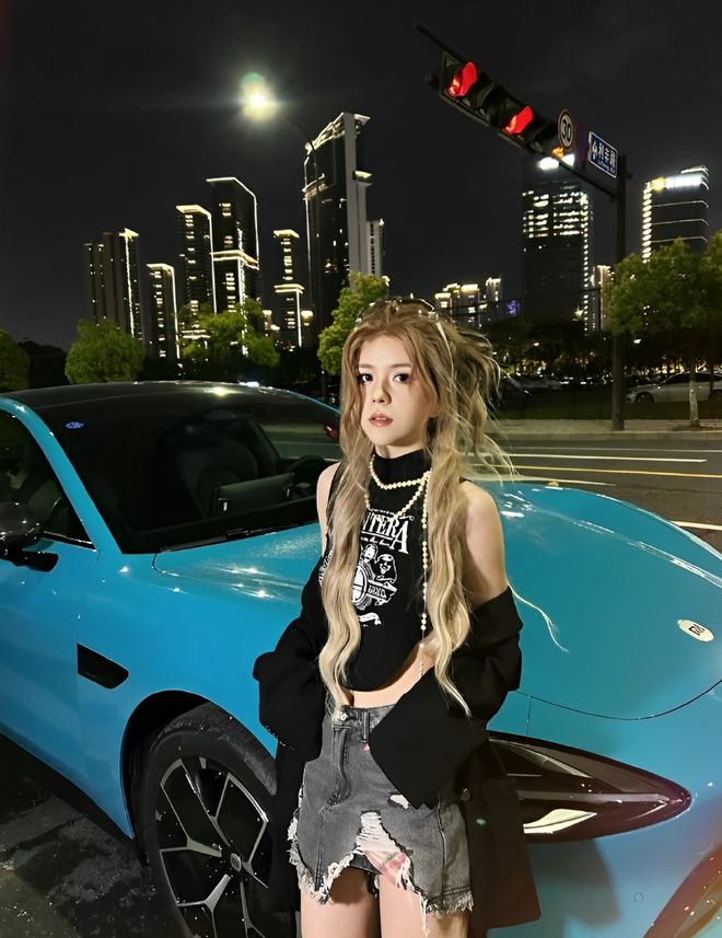 质量都这么高的吗？仙女也就长这样吧麻将胡了试玩小米SU7的美女车主(图10)