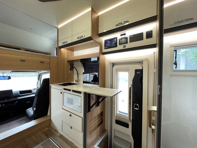 nner未来已来瓦纳卡比亚迪房车新能源时代的旅居新标杆！PG麻将胡了span class=js_title_i(图8)